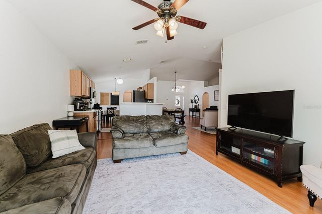 2043 CORNER TREE COURT, Orlando, FL 32820