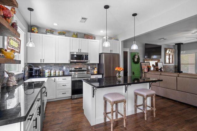 249 Houston Street, Anderson, TX 77830