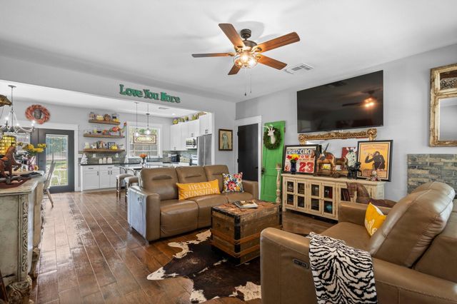 249 Houston Street, Anderson, TX 77830