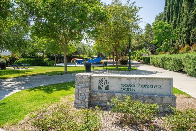704 W 1st Street, Claremont, CA 91711