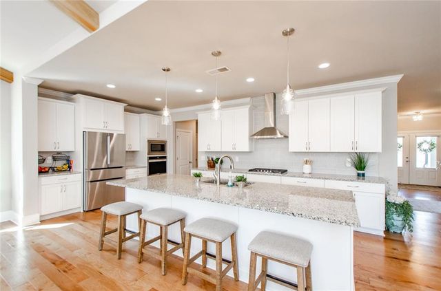 270 Fountain Oak Way, Canton, GA 30114