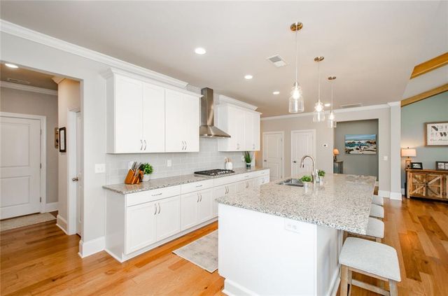 270 Fountain Oak Way, Canton, GA 30114