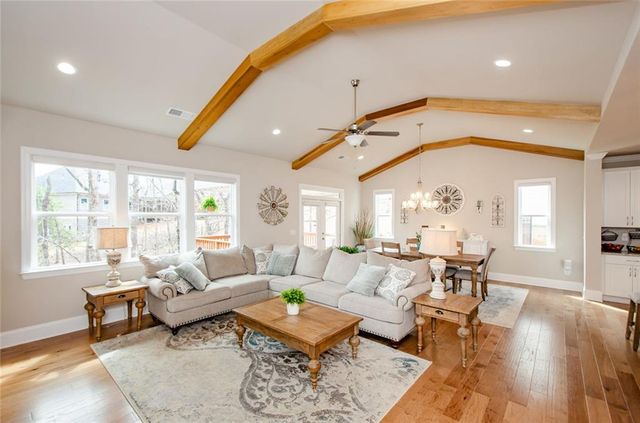 270 Fountain Oak Way, Canton, GA 30114