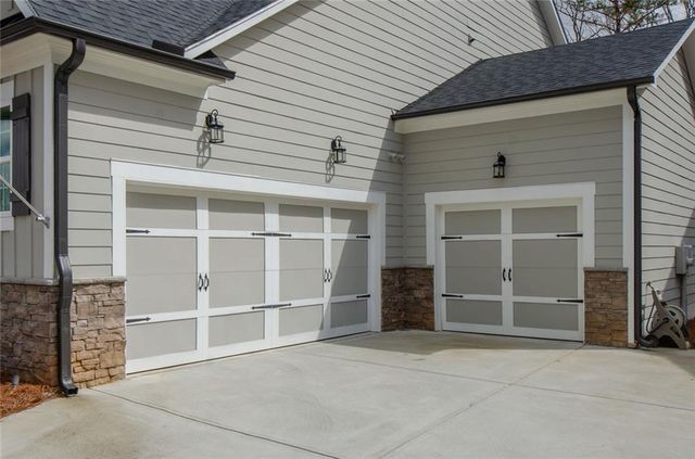 270 Fountain Oak Way, Canton, GA 30114