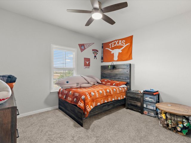 7420 Autumn Grove Lane, Ponder, TX 76259