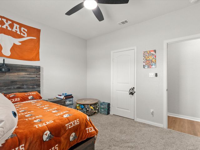 7420 Autumn Grove Lane, Ponder, TX 76259