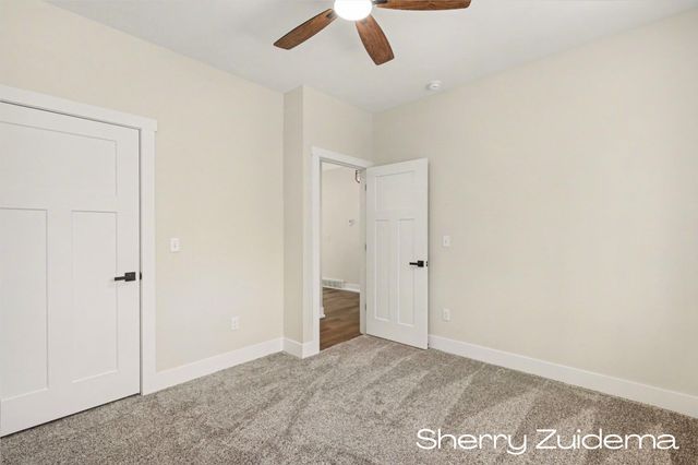 16229 148th Avenue, Spring Lake, MI 49456