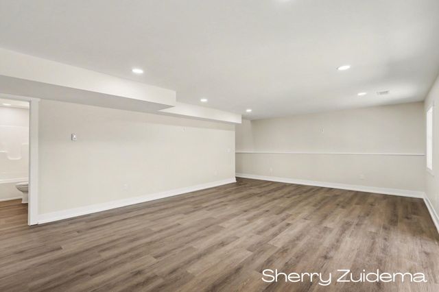 16229 148th Avenue, Spring Lake, MI 49456