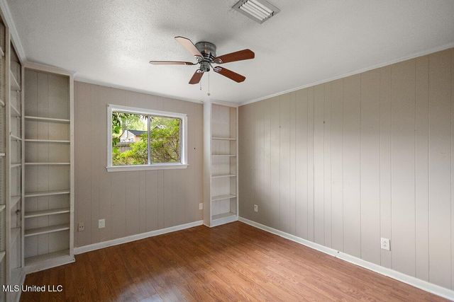 1026 Briarwood Drive, Jackson, MS 39211