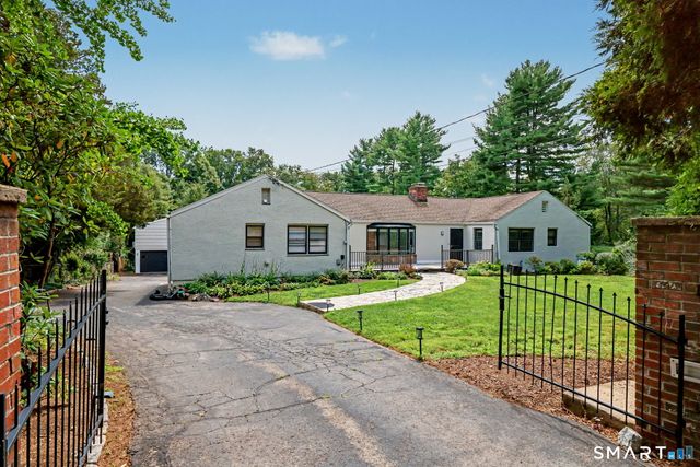 121 Parry Road, Stamford, CT 06907