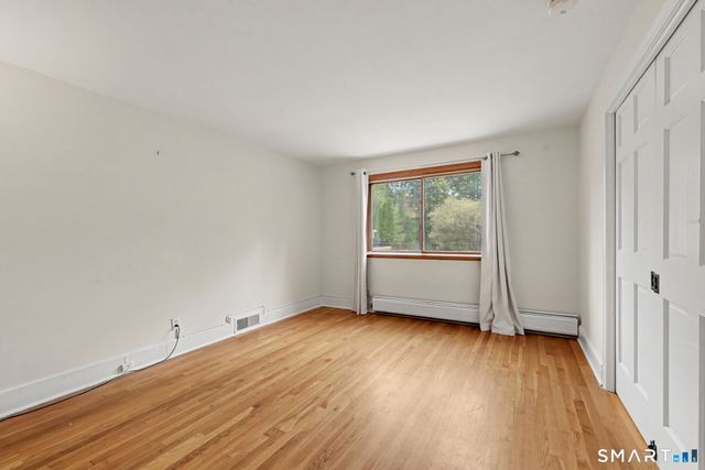 121 Parry Road, Stamford, CT 06907