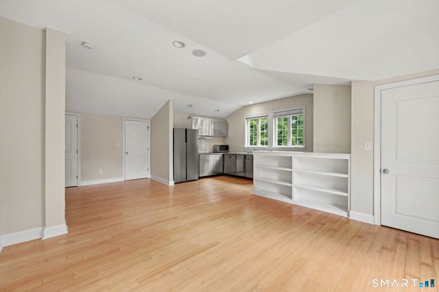 121 Parry Road, Stamford, CT 06907