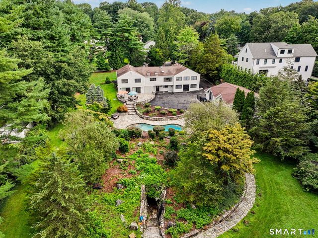 121 Parry Road, Stamford, CT 06907