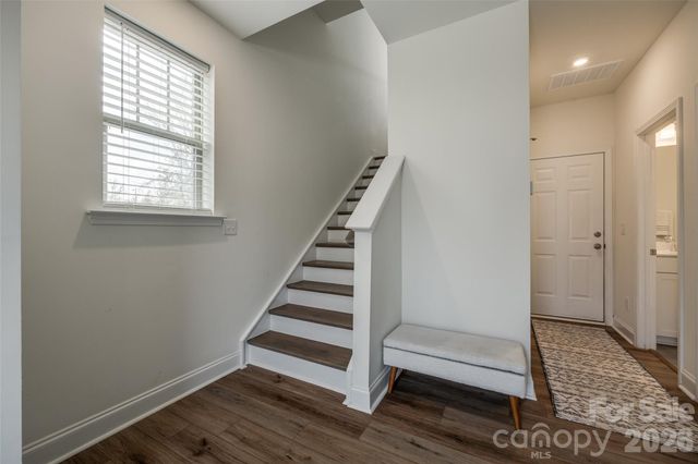 400 Simeon Drive, Charlotte, NC 28208