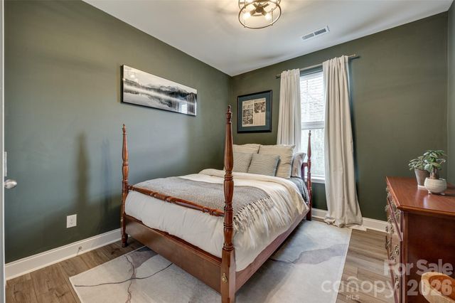 400 Simeon Drive, Charlotte, NC 28208