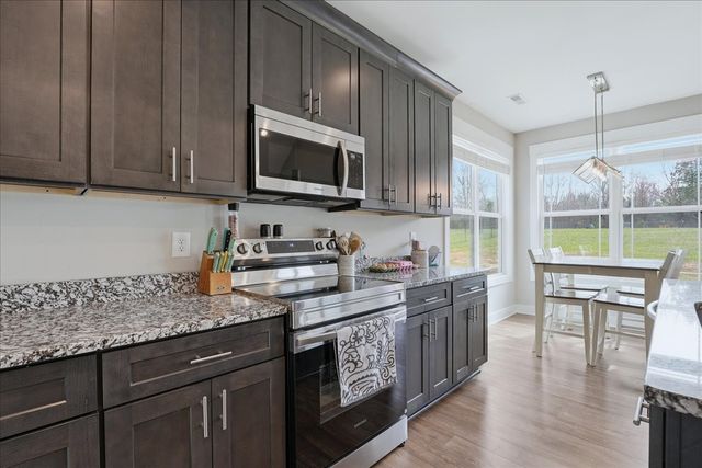 1637 Smartt Station Rd, Morrison, TN 37357