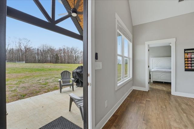 1637 Smartt Station Rd, Morrison, TN 37357