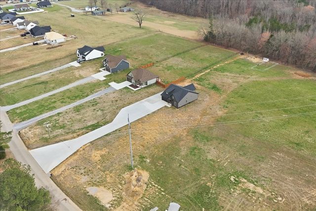 1637 Smartt Station Rd, Morrison, TN 37357