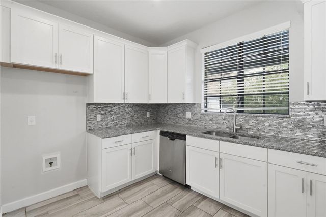 1341 SHINNECOCK HILLS DRIVE, Davenport, FL 33896