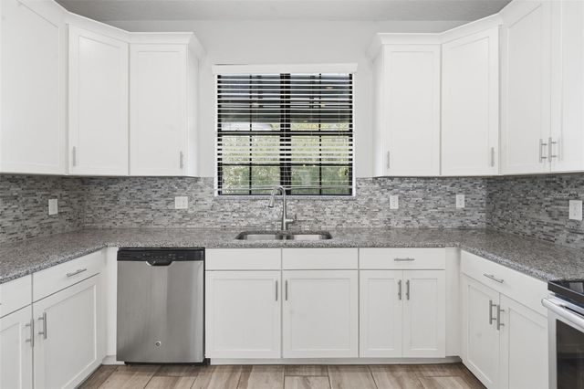 1341 SHINNECOCK HILLS DRIVE, Davenport, FL 33896