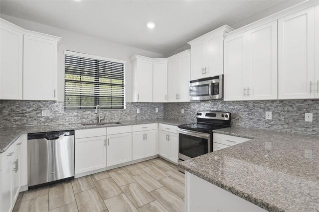 1341 SHINNECOCK HILLS DRIVE, Davenport, FL 33896