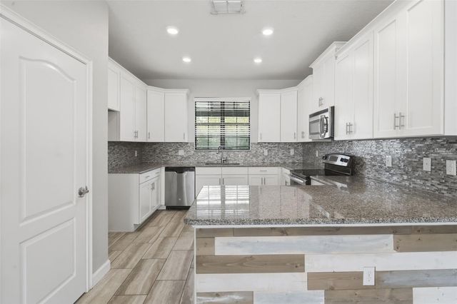 1341 SHINNECOCK HILLS DRIVE, Davenport, FL 33896