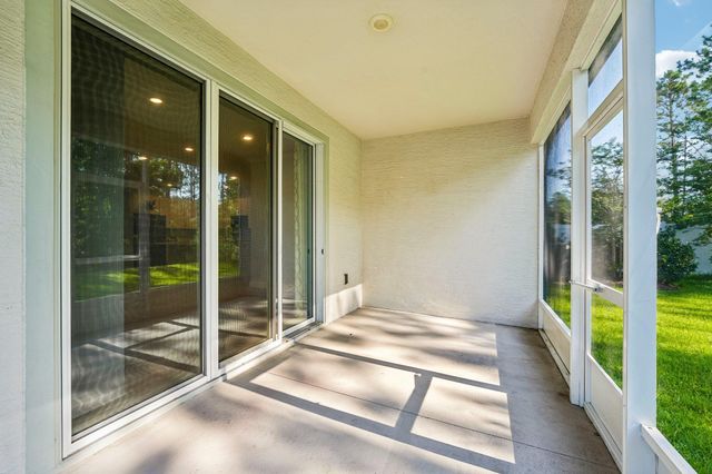 5 Rivertown Rd, Palm Coast, FL 32137