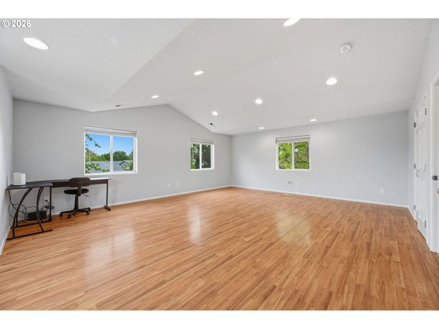 1120 ALYSSUM Ave, Forest Grove, OR 97116