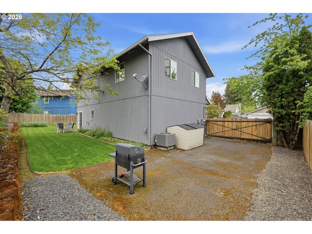 1120 ALYSSUM Ave, Forest Grove, OR 97116