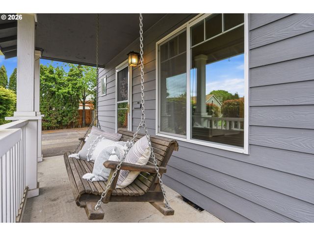 1120 ALYSSUM Ave, Forest Grove, OR 97116