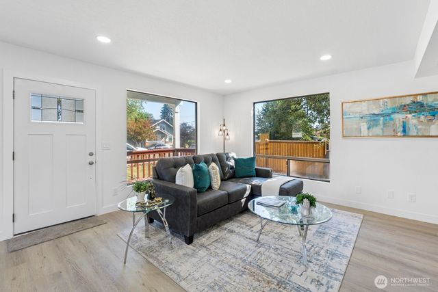 5016 N 43rd Street, Tacoma, WA 98407