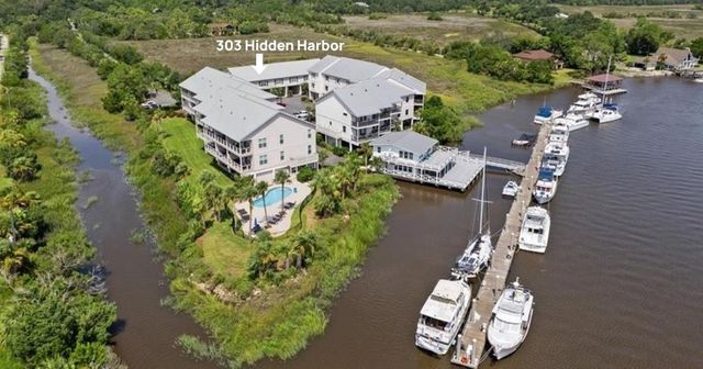 303 Hidden Harbor Way, Brunswick, GA 31525
