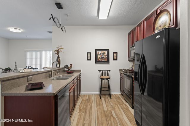 8218 GREEN PARROT Road, 105, Jacksonville, FL 32256