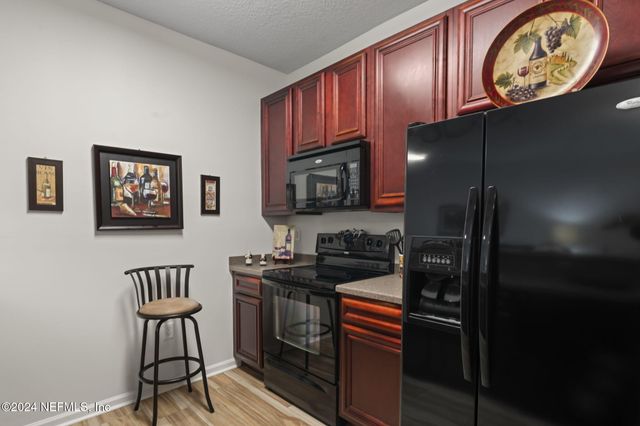 8218 GREEN PARROT Road, 105, Jacksonville, FL 32256