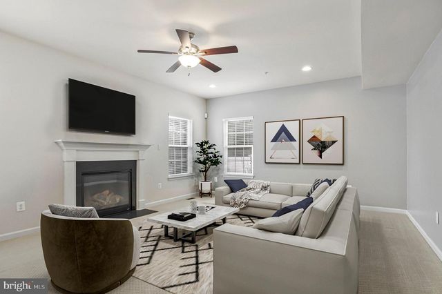 10472 PONDEROSA PINE AVE, Waldorf, MD 20603