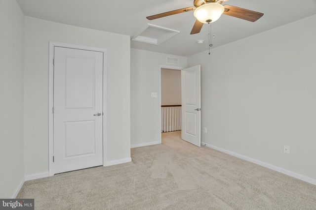 10472 PONDEROSA PINE AVE, Waldorf, MD 20603