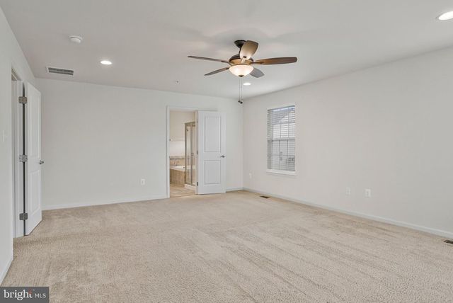 10472 PONDEROSA PINE AVE, Waldorf, MD 20603