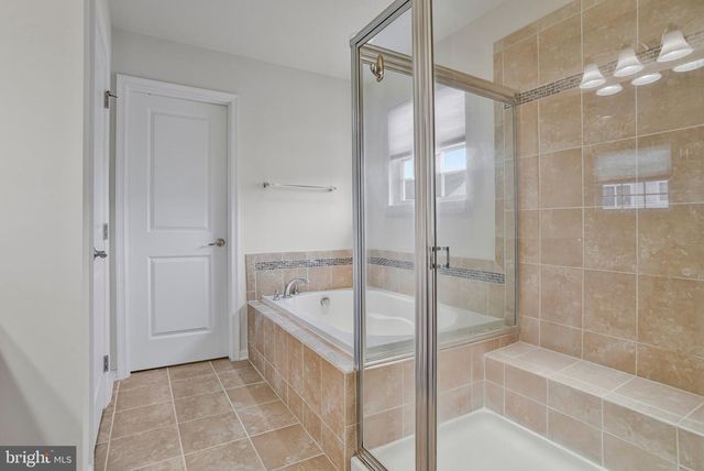 10472 PONDEROSA PINE AVE, Waldorf, MD 20603