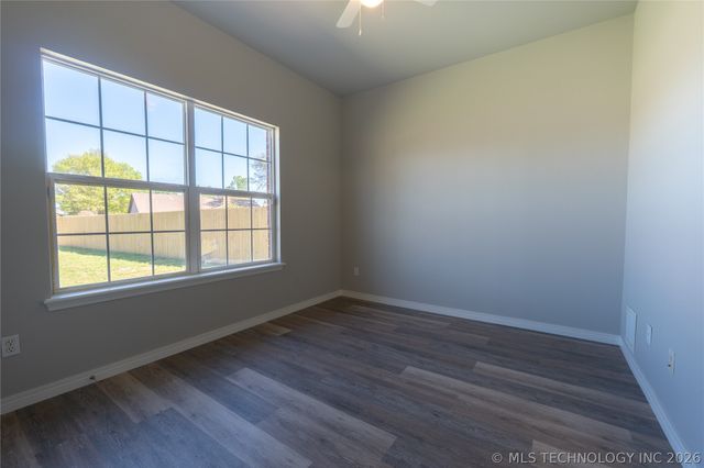 1019 E 146th Street S, Glenpool, OK 74033