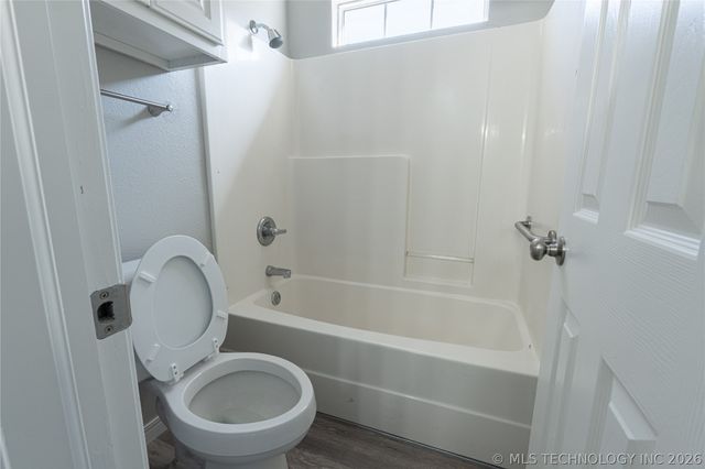 1019 E 146th Street S, Glenpool, OK 74033
