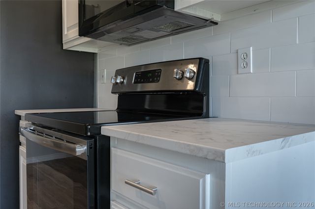 1019 E 146th Street S, Glenpool, OK 74033