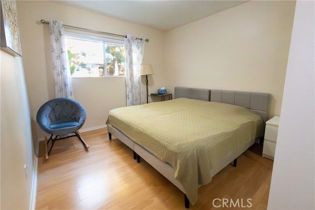 9551 Via Ricardo, Burbank, CA 91504