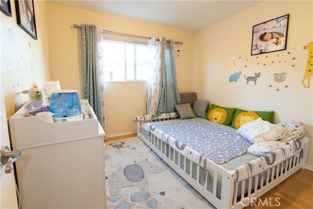 9551 Via Ricardo, Burbank, CA 91504