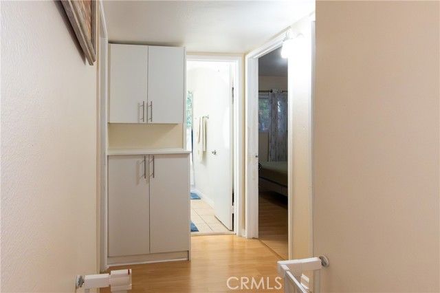 9551 Via Ricardo, Burbank, CA 91504