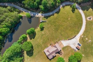270 Graves Ln, Mcminnville, TN 37110