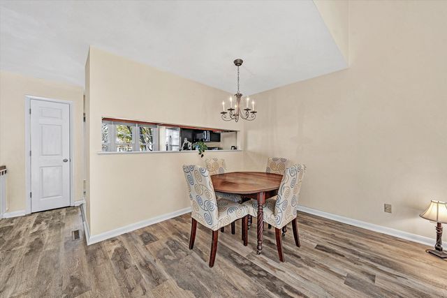 3018 Winterberry DR, Roanoke, VA 24018