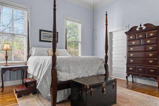 302 N 1st Street, Cameron, SC 29030