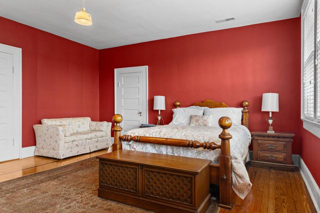 302 N 1st Street, Cameron, SC 29030