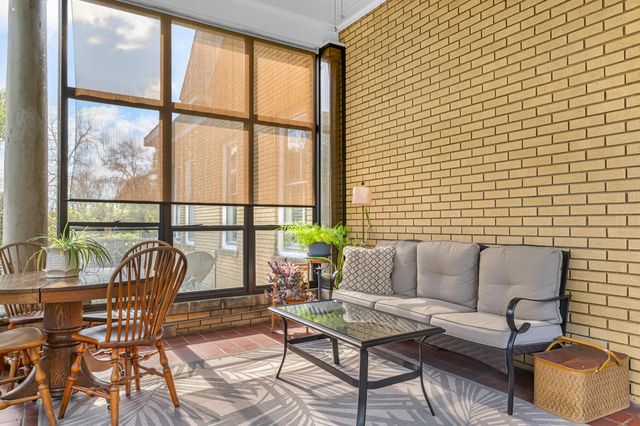 302 N 1st Street, Cameron, SC 29030