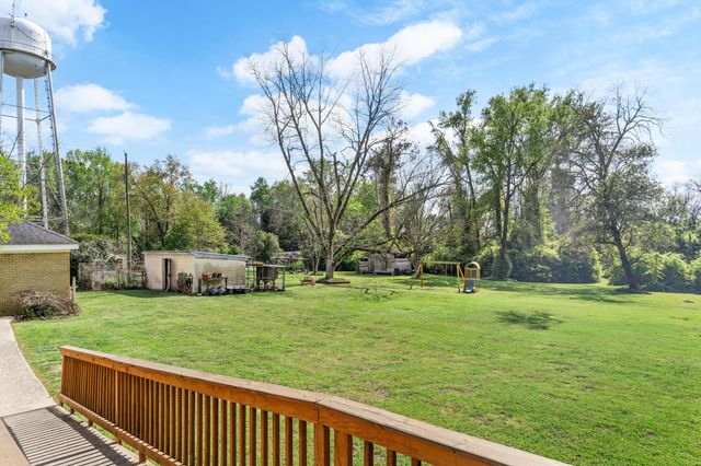 302 N 1st Street, Cameron, SC 29030